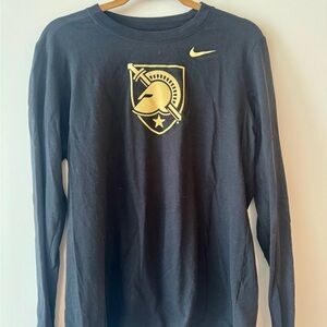 Nike Army Black Knights logo long-sleeve t-shirt. Worn once! Size Large. USMA